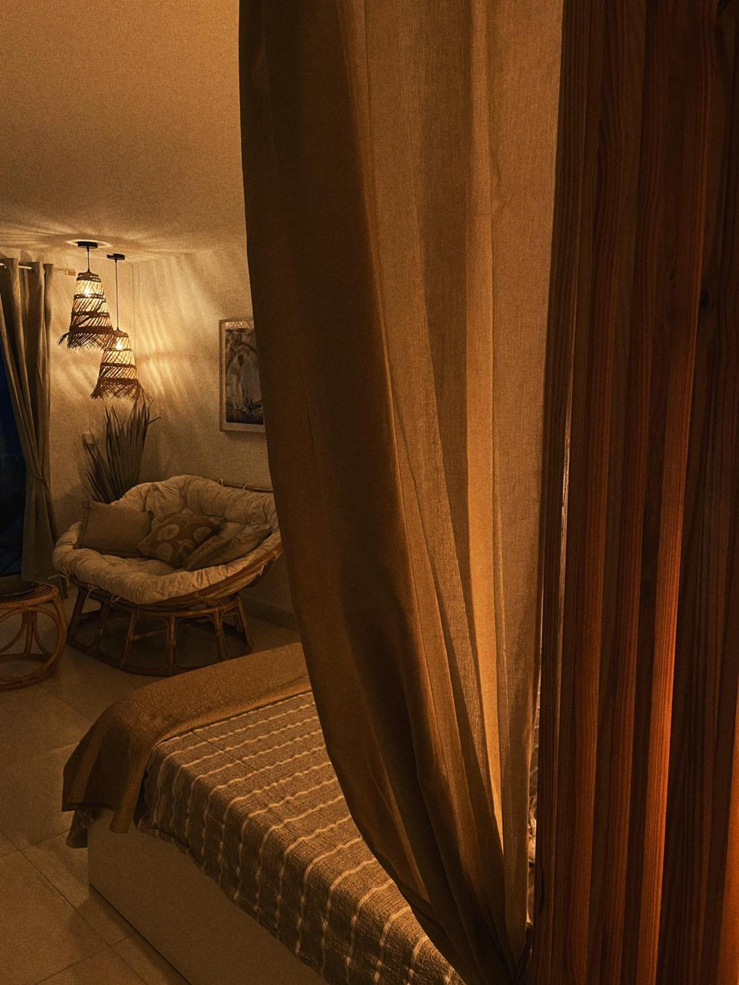 Oceania Apartment Маригот Екстериор снимка